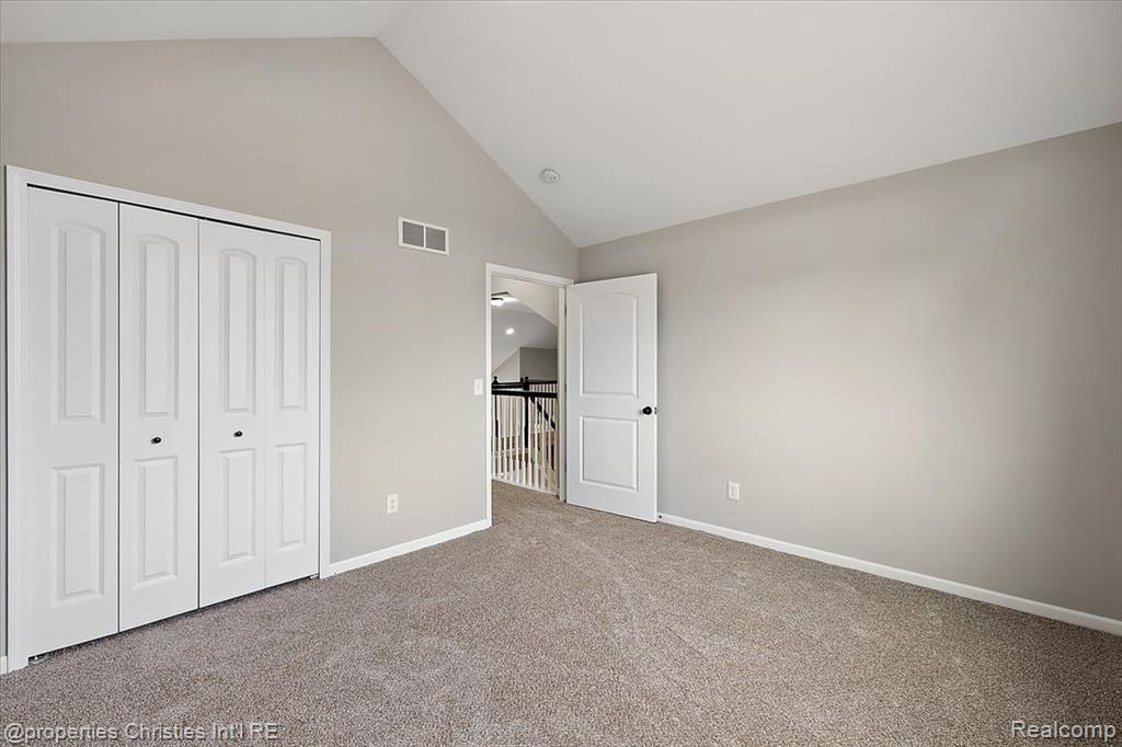 6510 Leigh Hollow Road, West Bloomfield, MI — Photo 35