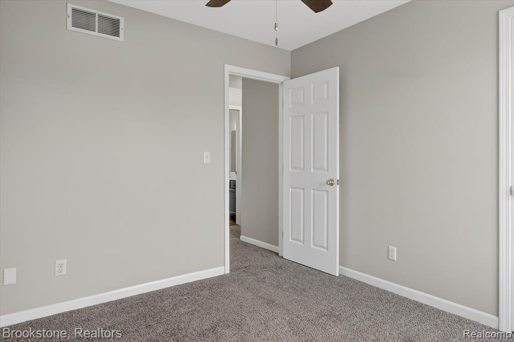 116 Maple Boulevard, Monroe, MI 48162 — Photo 20