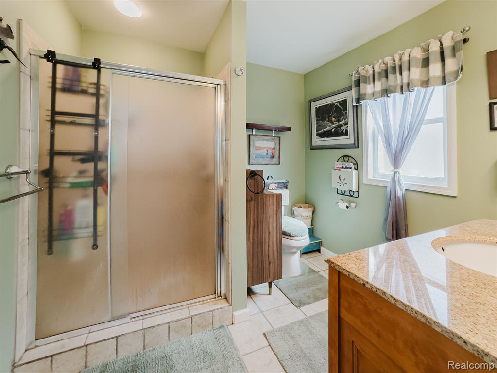 8515 Lake Road, Grosse Ile, MI 48138 — Photo 21