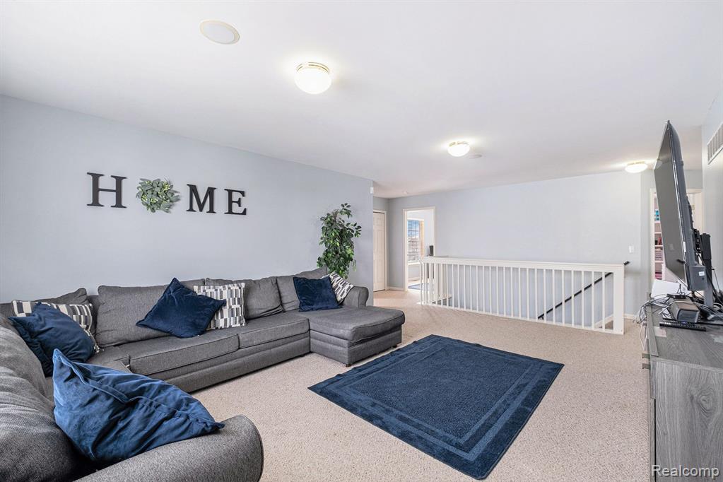 4075 MEADOW WALK Boulevard, Grand Blanc, MI 48439 — Photo 15
