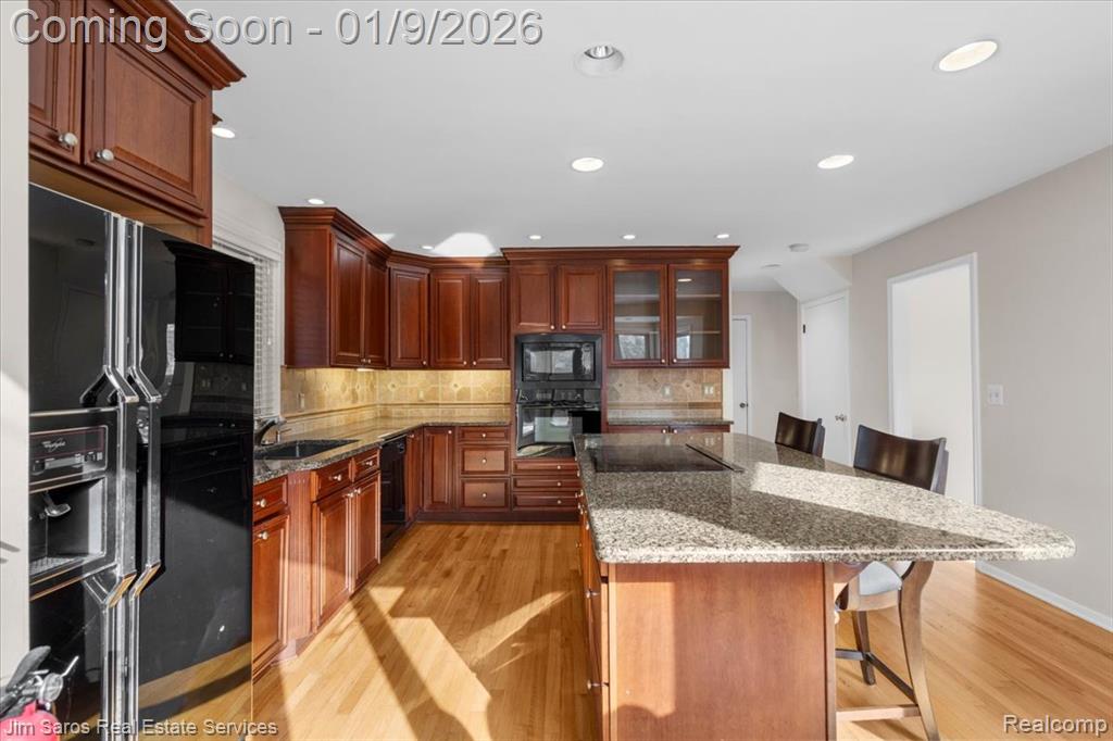 81 Moross Road, Grosse Pointe Farms, MI 48236 — Photo 7