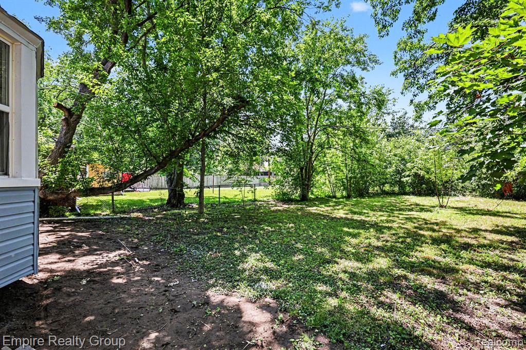 4575 Neff Avenue, Detroit, MI 48224 — Photo 37