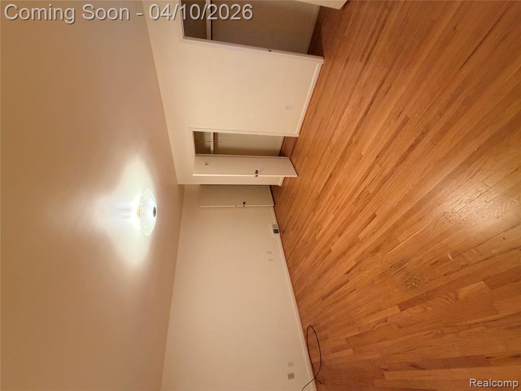 65 Hampton Road, Grosse Pointe Shores, MI 48236 — Photo 10