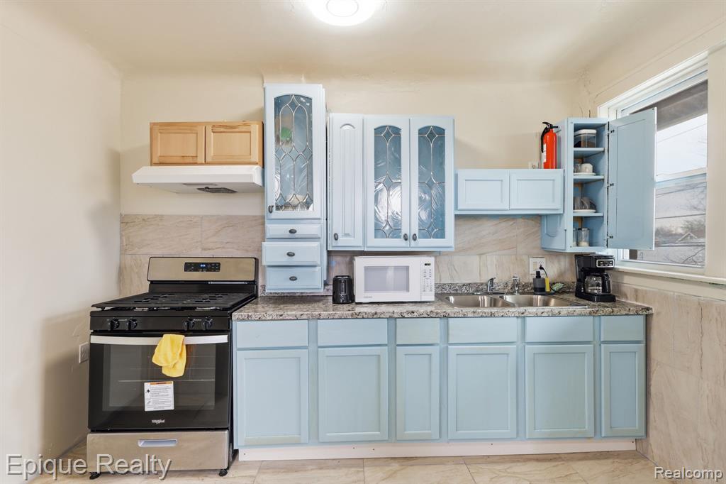 585 Southfield Road, Lincoln Park, MI 48146 — Photo 8