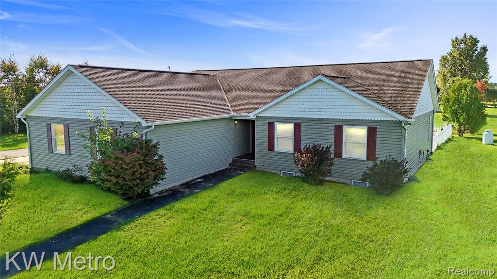7172 E FARRAND Road, Millington, MI 48746 — Photo 2