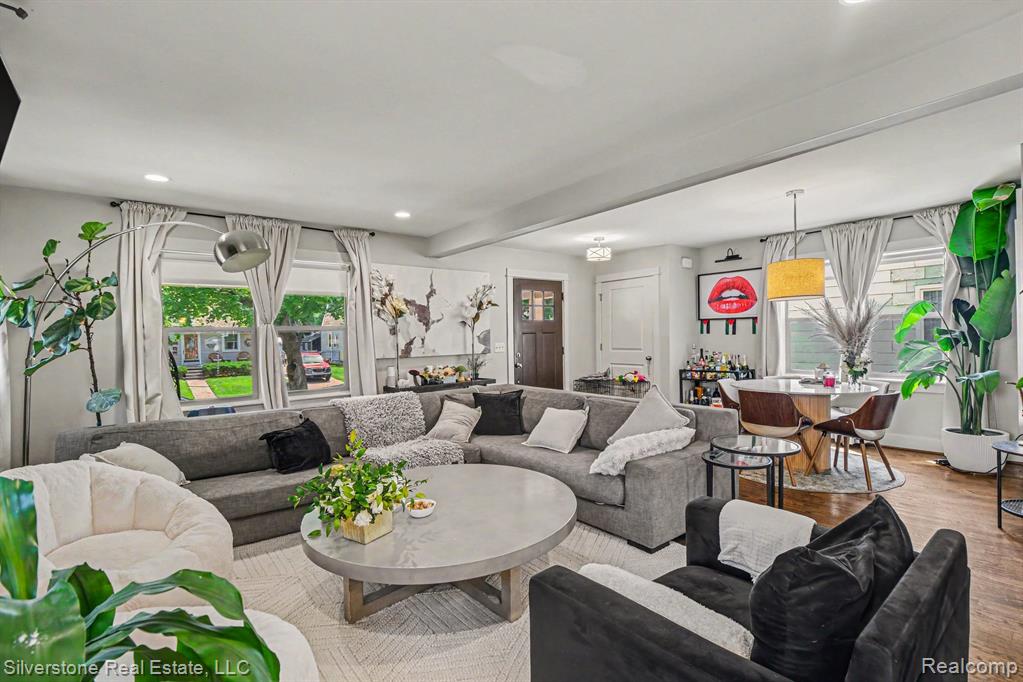 501 N Kenwood Avenue, Royal Oak, MI 48067 — Photo 7