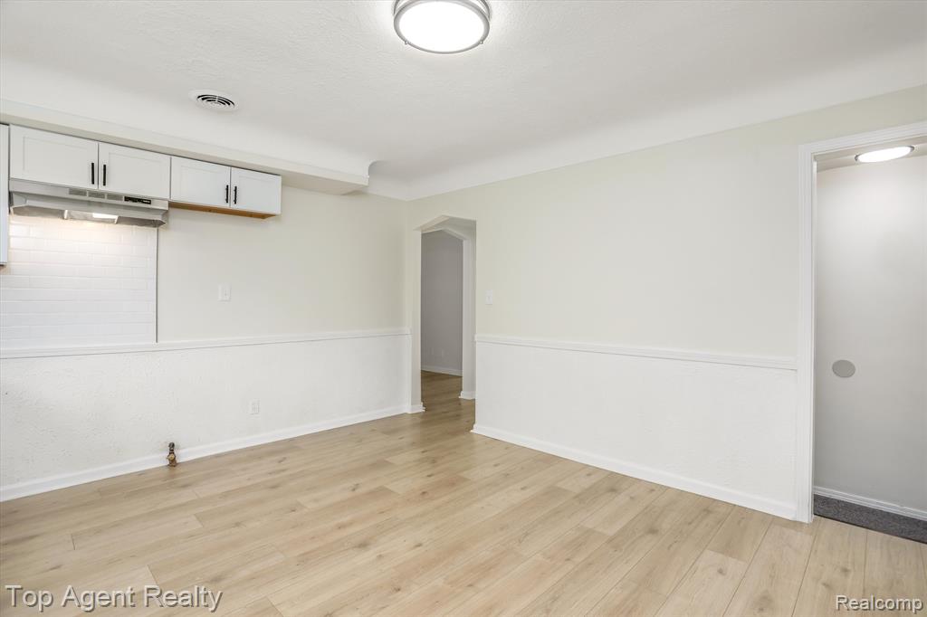 7206 YACHT Avenue, Warren, MI 48091 — Photo 13