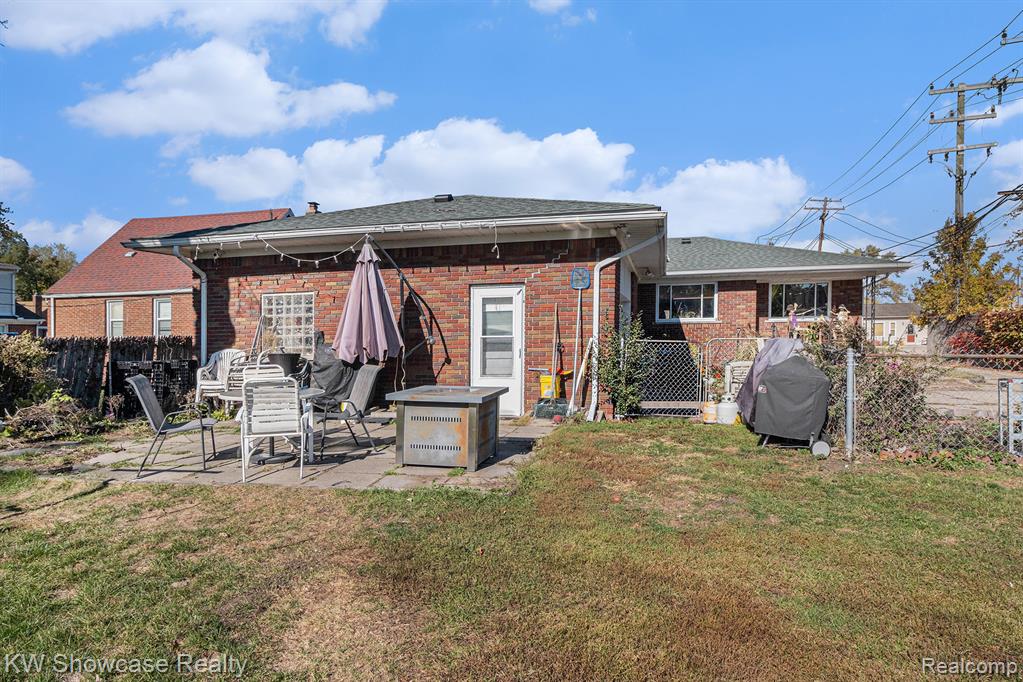 4054 Capitol Avenue, Warren, MI 48091 — Photo 17