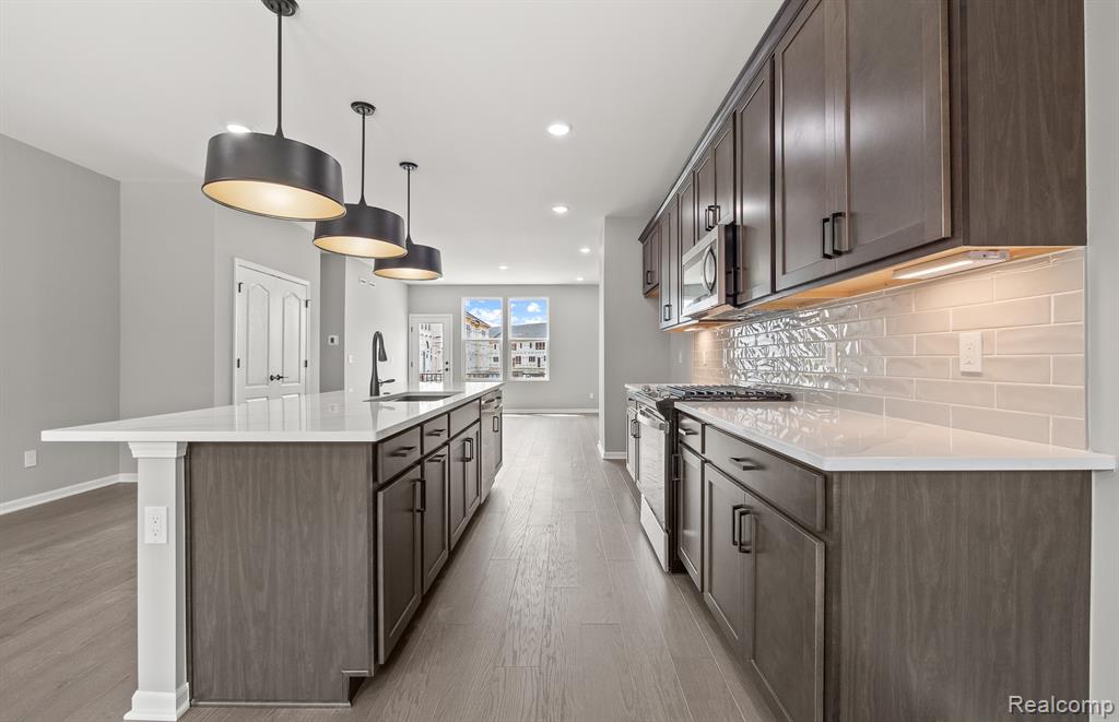 43026 Atwood Avenue, Novi, MI — Photo 12