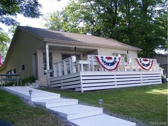 4181 S OAK Drive, Beaverton, MI 48612
