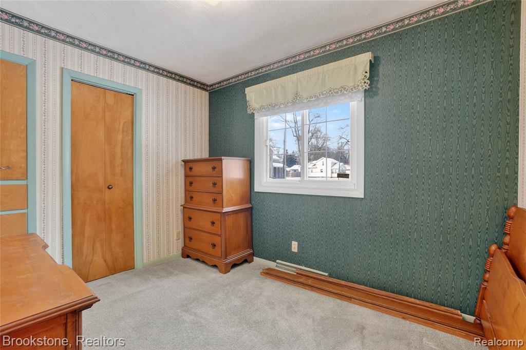 300 N Kibbee Street, MI 48879 — Photo 19