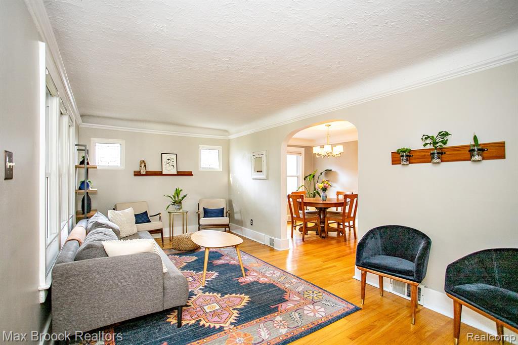 501 N Wilson Avenue, Royal Oak, MI 48067 — Photo 6