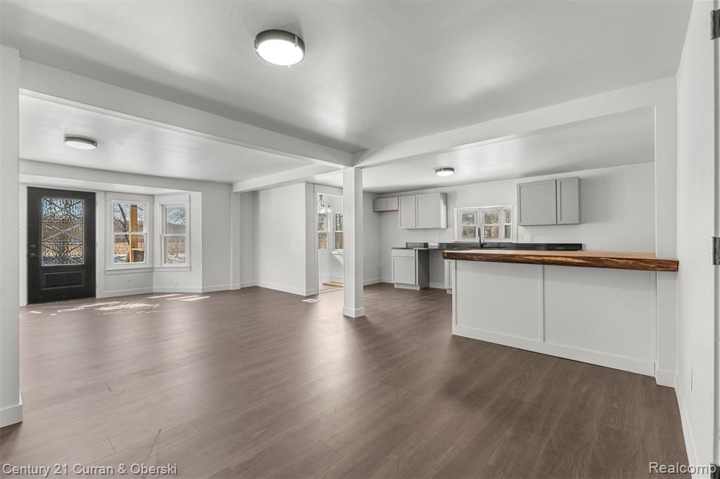 4296 Burgess Road, Pinckney, MI 48169 — Photo 10