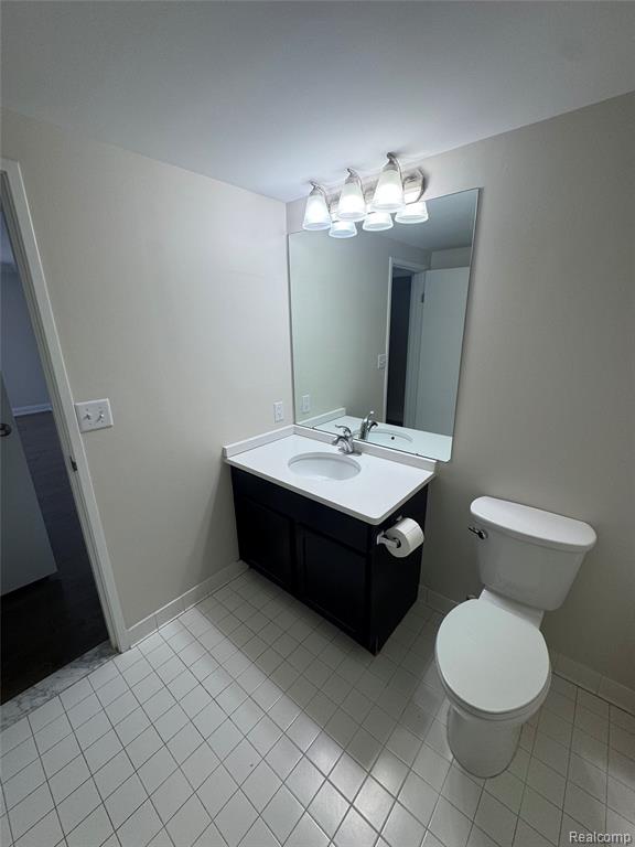 250 E Harbortown Drive, 905, Detroit, MI 48207 — Photo 27