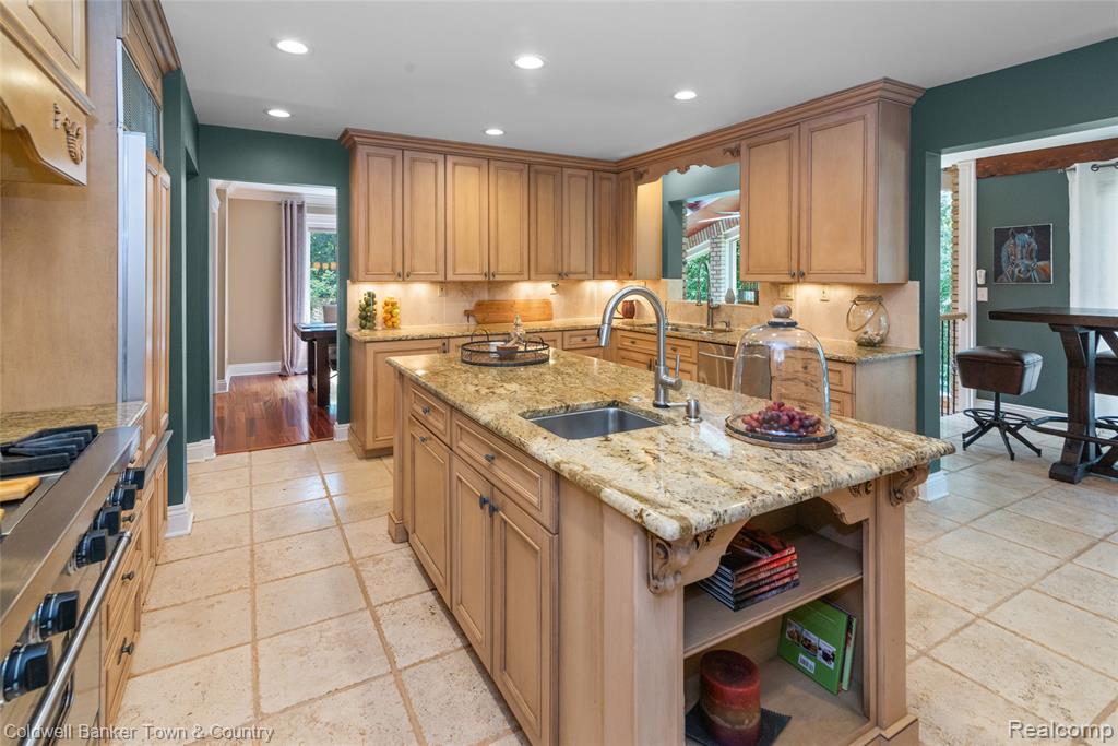 5728 Eggert Place, Brighton, MI, 48116