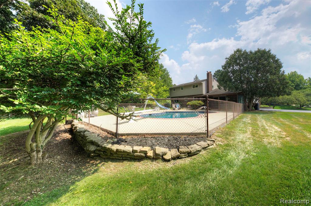6788 Balmoral Terrace, Clarkston, MI — Photo 29
