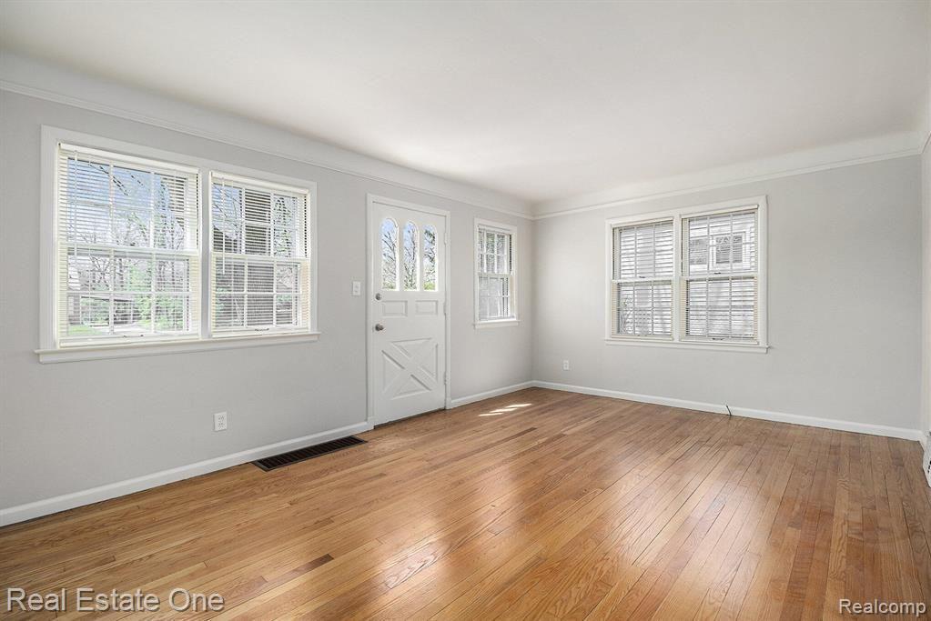 1105 Birk Avenue, Ann Arbor, MI 48103 — Photo 3