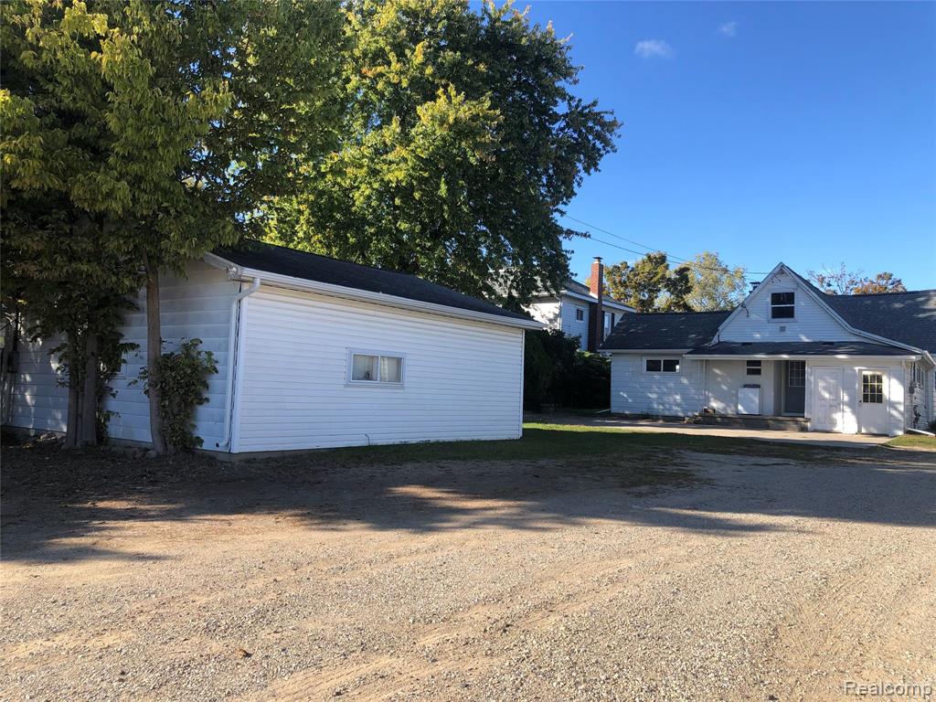 608 E Frank Street, Caro, MI 48723 — Photo 3