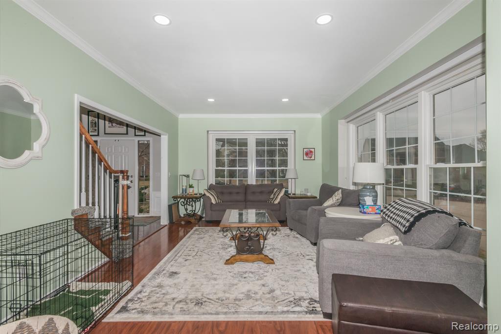 46009 WINDRIDGE Lane, Canton, MI 48188 — Photo 15