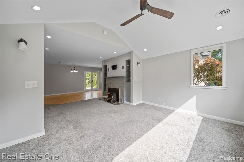 8771 HAMBURG Road, Brighton, MI 48116 — Photo 9