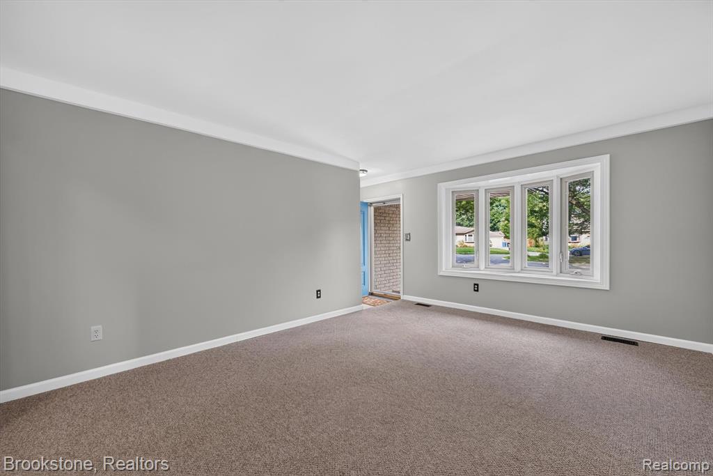 720 Comet Court, Canton, MI 48188 — Photo 9