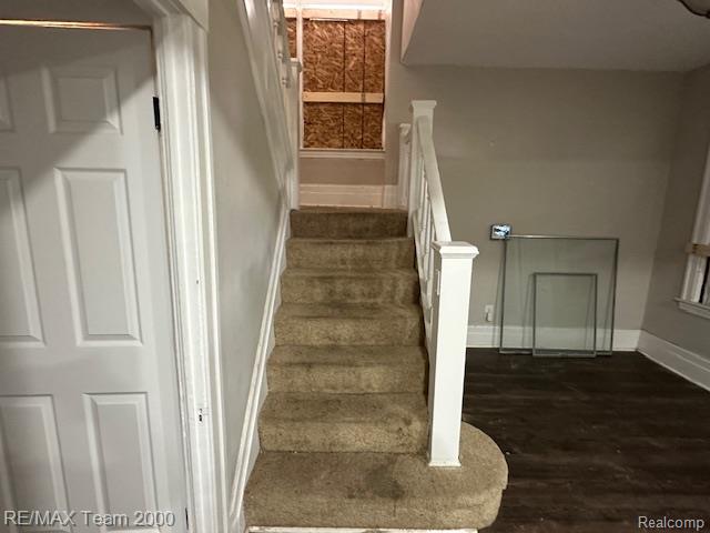 530 Kenilworth Street, Detroit, MI 48202 — Photo 10
