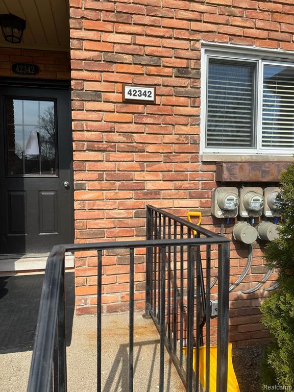 42342 WOODWARD Avenue, C2, Bloomfield Hills, MI 48304 — Photo 2
