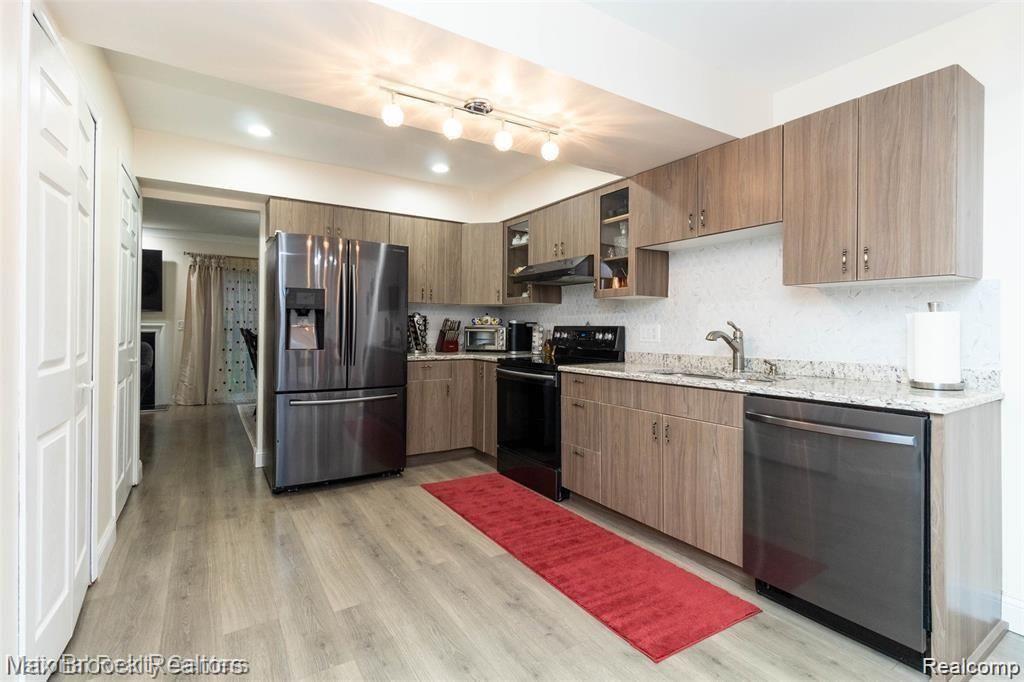 5252 WRIGHT WAY E, West Bloomfield, MI — Photo 9