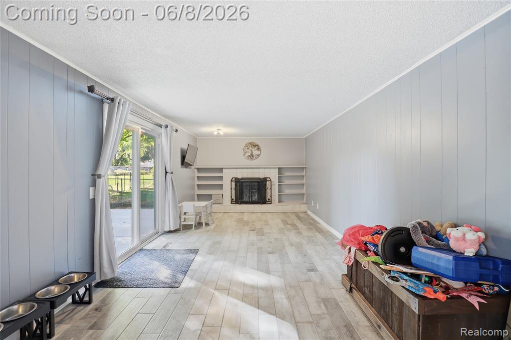 6218 McKenzie Drive, Flint, MI 48507 — Photo 16