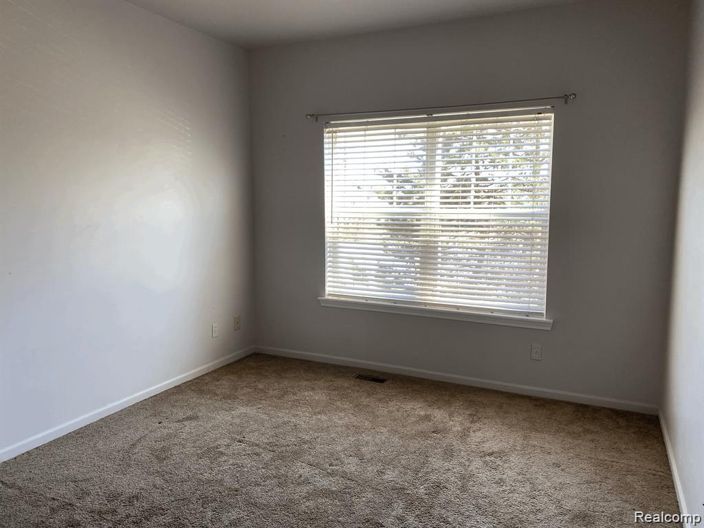 41670 Tera Lane, Novi, MI — Photo 12