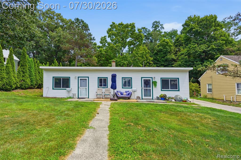 610 East Street, Milford, MI 48381