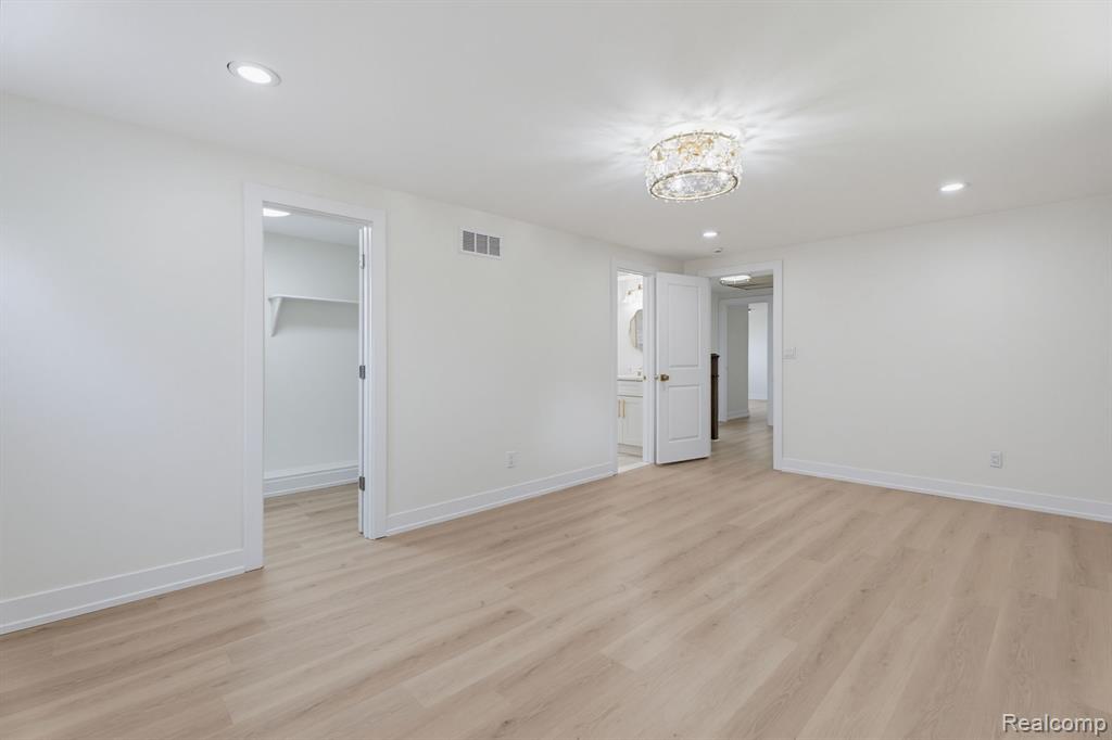 6780 Lee Crest Drive, West Bloomfield, MI — Photo 46