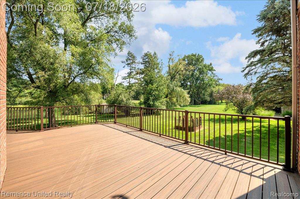 9438 Deer Creek Court, Brighton, MI 48114 — Photo 61