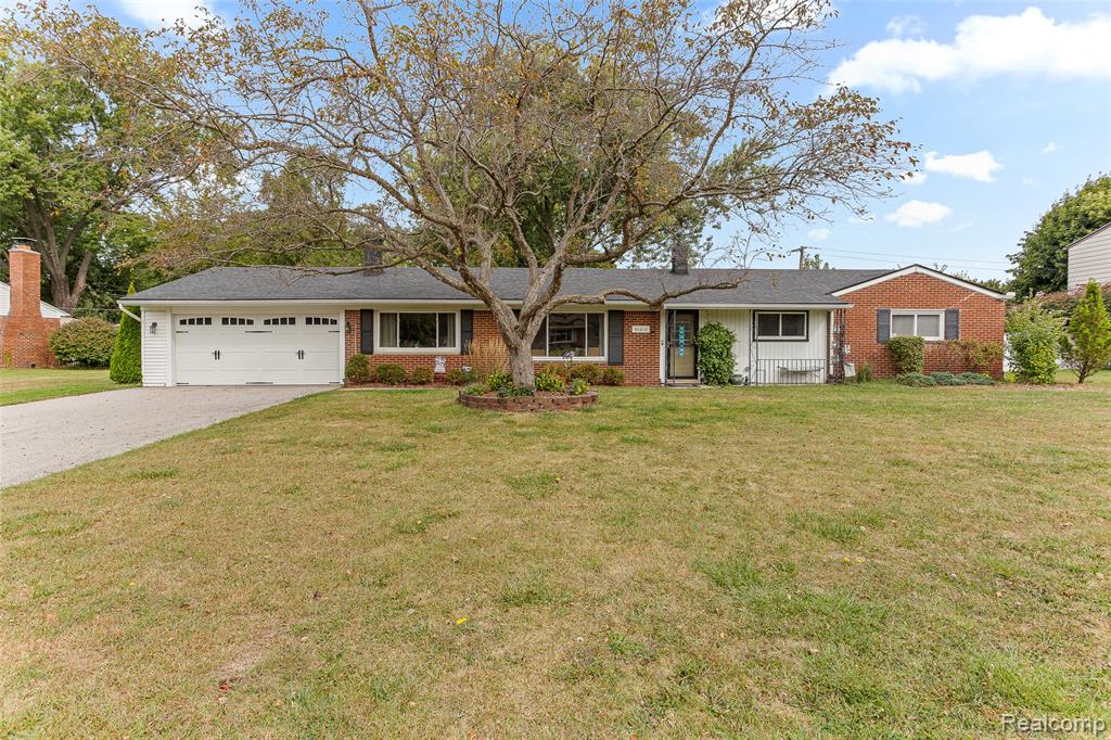 40610 Rock Hill Street, Novi, MI — Photo 2