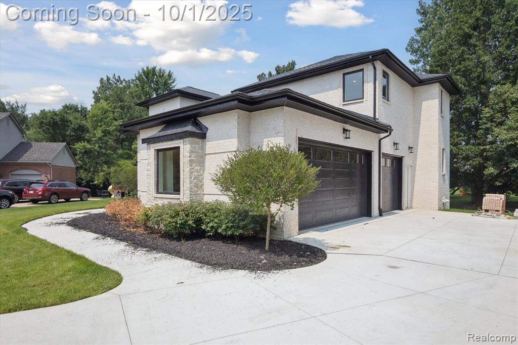 46676 Grand Oak Court, Canton, MI 48187 — Photo 3