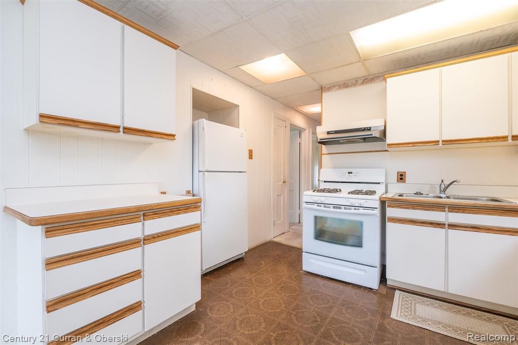 9663 Columbia, Redford, MI 48239 — Photo 14