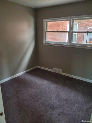 8567 SUSSEX Street, Detroit, MI 48228 — Photo 4