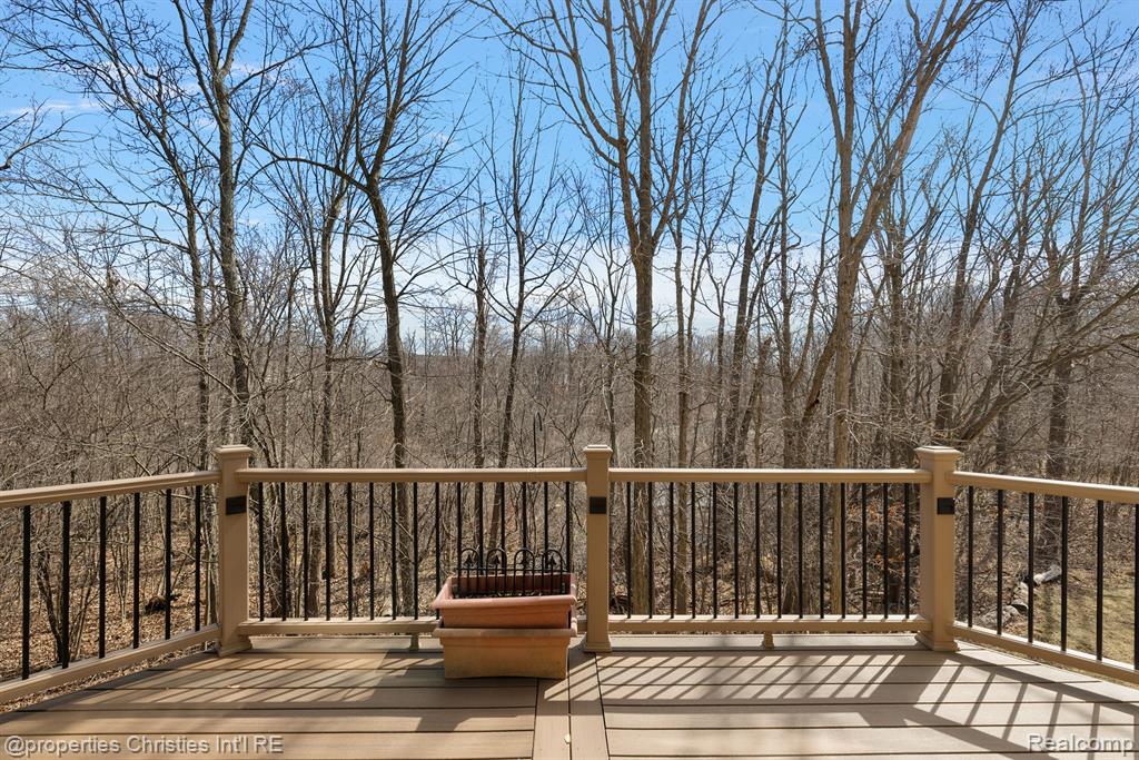 6811 BLAKEWOOD, West Bloomfield, MI — Photo 23