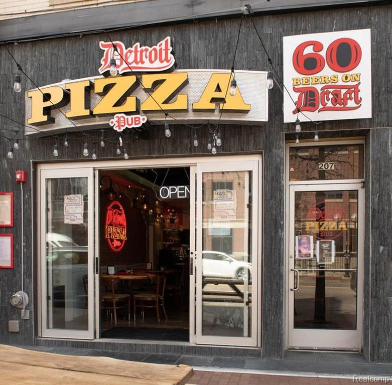 207 N Main Street, Ann Arbor, MI 48104