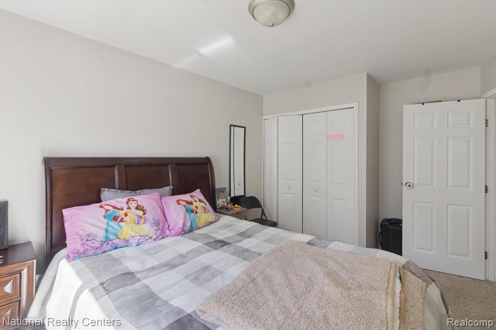 44768 Hanford Road, Canton, MI 48187 — Photo 17