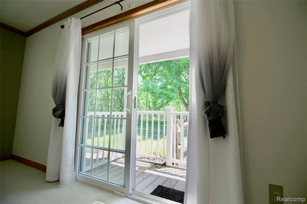 8372 Parshallville Road, Fenton, MI 48430 — Photo 17