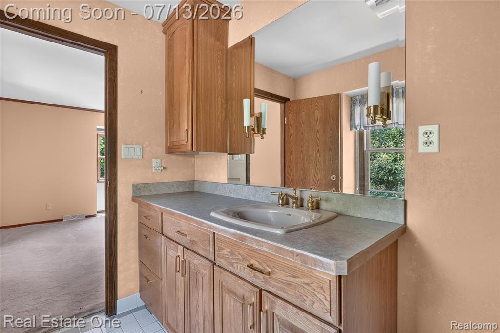 6039 Fish Lake Road, Holly, MI 48442 — Photo 28