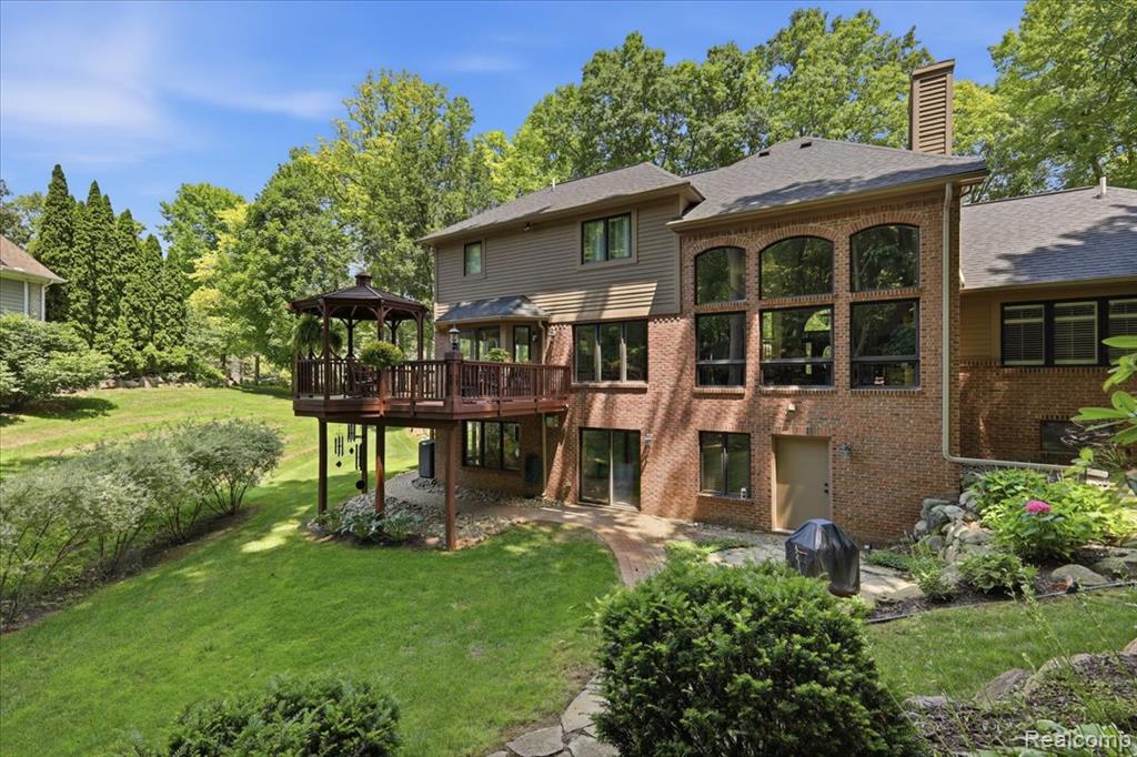 10005 Creekwood Trail, Davisburg, MI 48350 — Photo 4