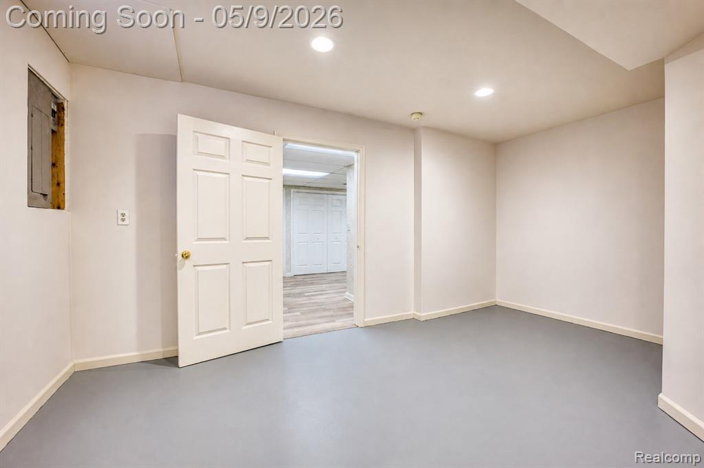 27966 Trailwood Court, Farmington, MI 48331 — Photo 44