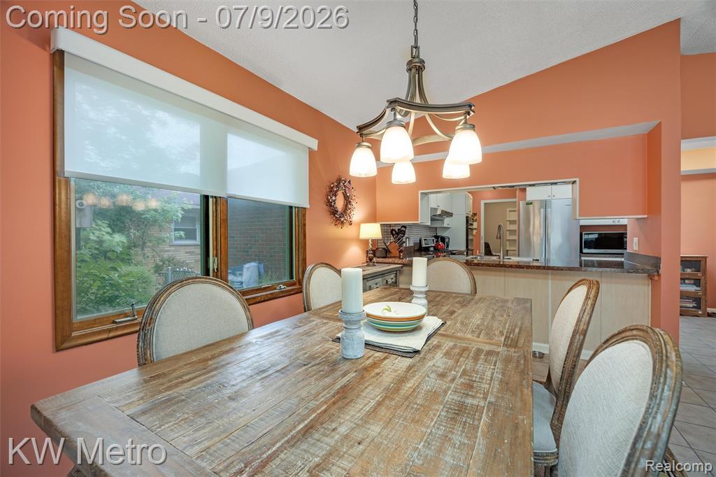 20665 Woodcrest Street, Harper Woods, MI 48225 — Photo 31
