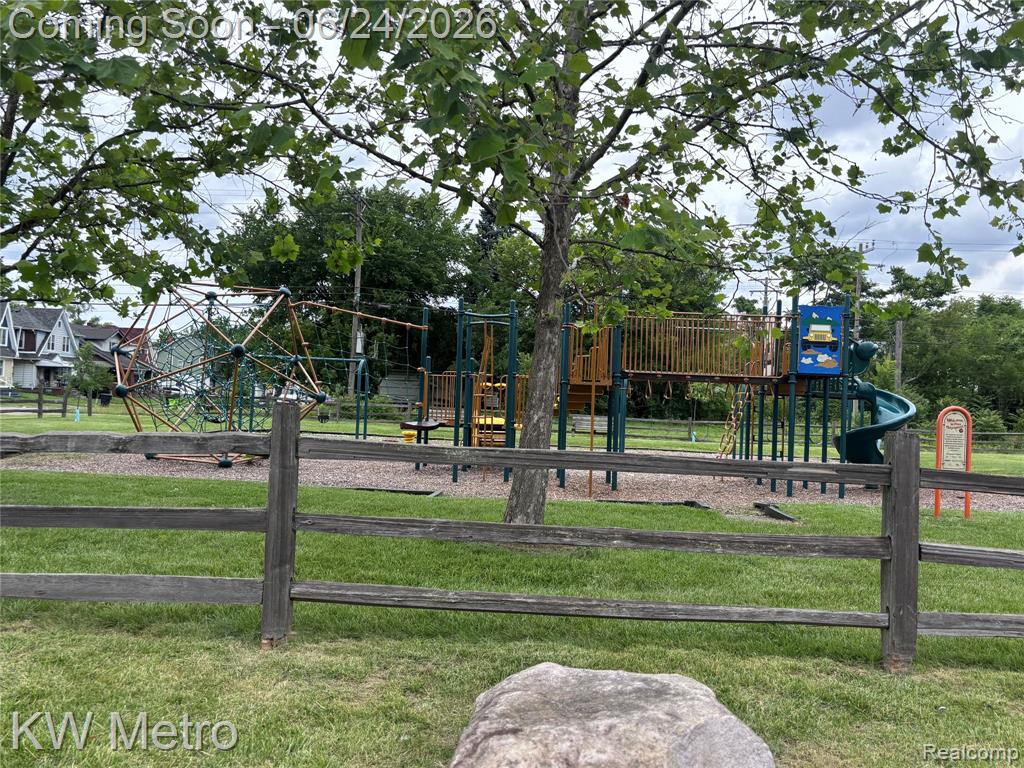 18039 Joann Street, Detroit, MI 48205 — Photo 21