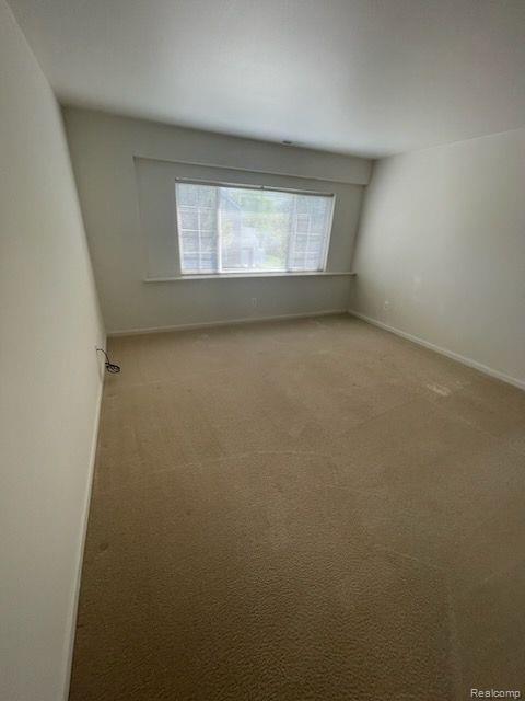 3344 SKYLINE Drive, Melvindale, MI — Photo 9