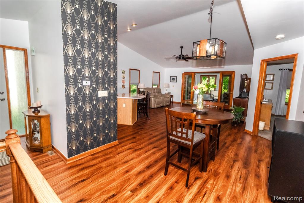 9285 Monica Drive, Davison, MI 48423 — Photo 5