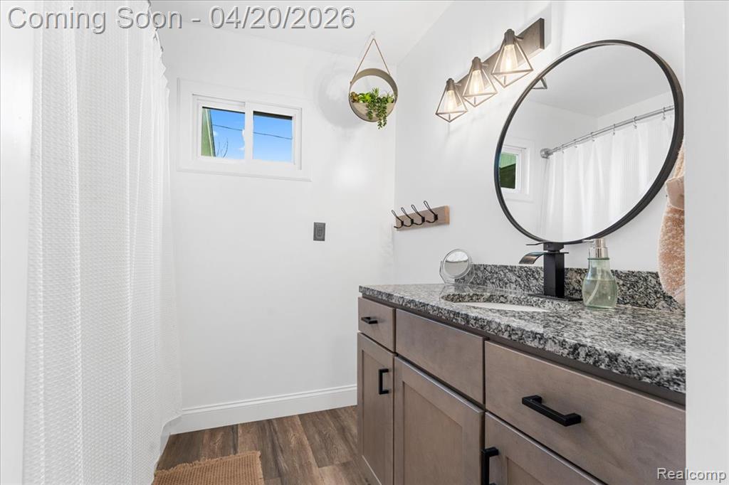 1232 Bel Air Drive, Flint, MI 48507 — Photo 17