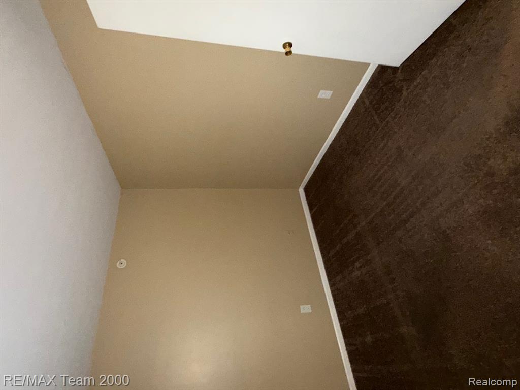 40 GEORGETOWN Court, Dearborn, MI 48126 — Photo 10